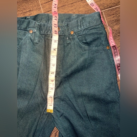 Vintage Women’s Wrangler Jeans - Picture 9 of 9
